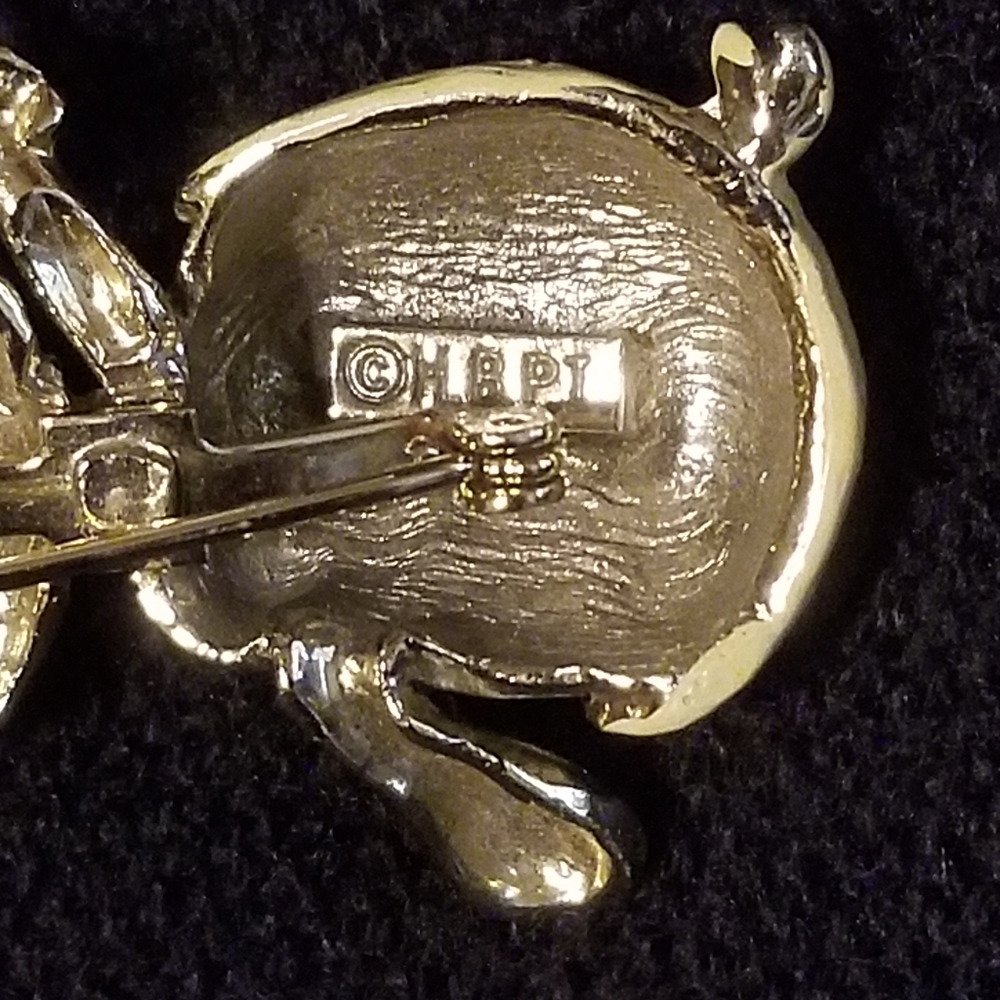 Vintage Bam Bam Flinstones 3D figural pin brooch Hanna-Barbera - Picture 5 of 5